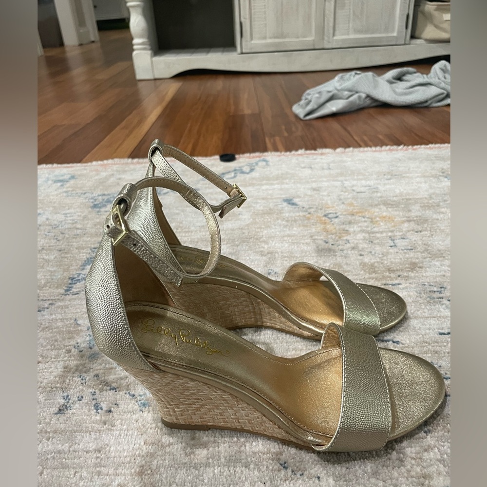Lilly Pulitzer Gold Jenna Wedge-worn once!!!